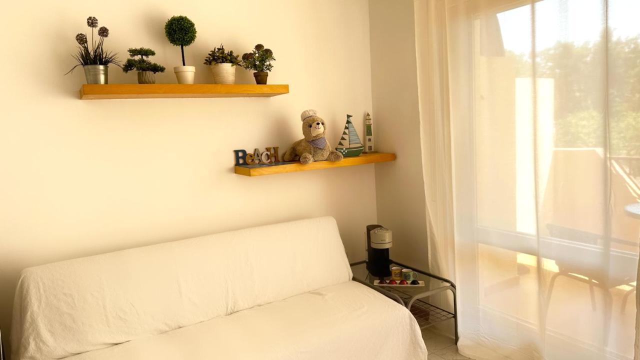 Apartamento De Playa En Santa Margarita. Rosas Exteriör bild